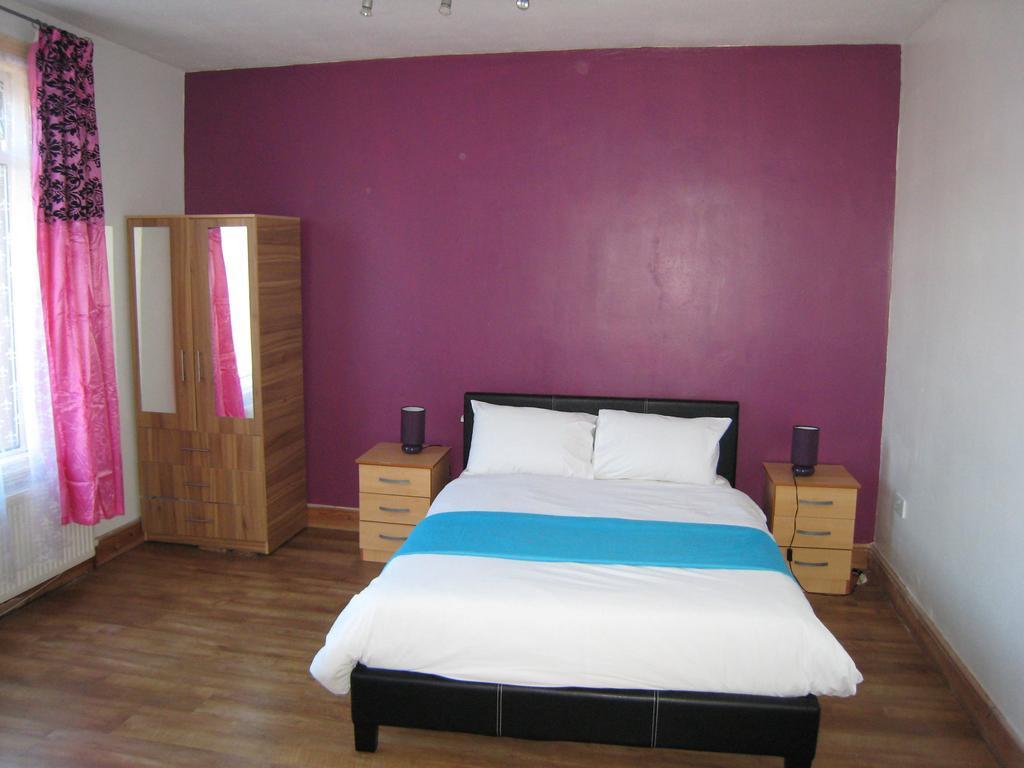 The Dream Resthouse Hotell London Exteriör bild