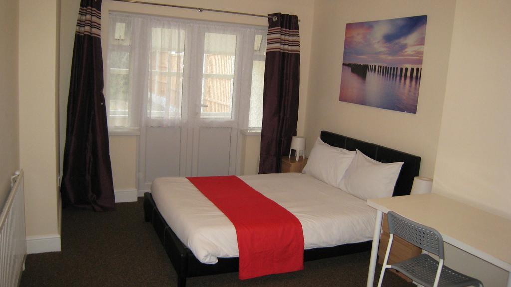 The Dream Resthouse Hotell London Exteriör bild